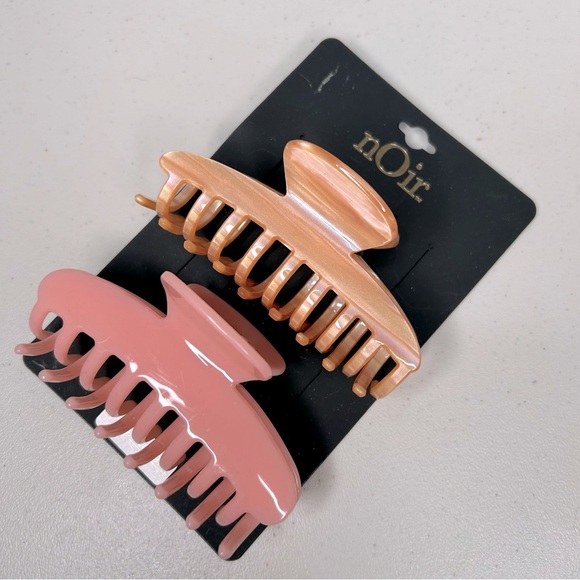 Noir Hair Claws Clip 2 pieces NWT - Picture 3 of 4